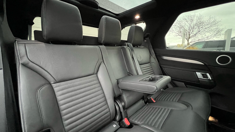 Land Rover Discovery 3.0 D350 Dynamic HSE 5dr Auto Diesel Station Wagon